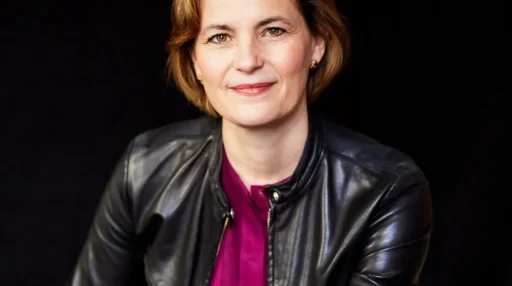 Portrait de Myrtille Dumonteil, commissaire-priseur et partenaire d’ADD Associés